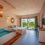 Z Exclusive And 3* Oludeniz