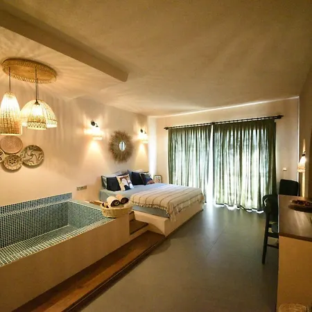 Hotel Z Exclusive And