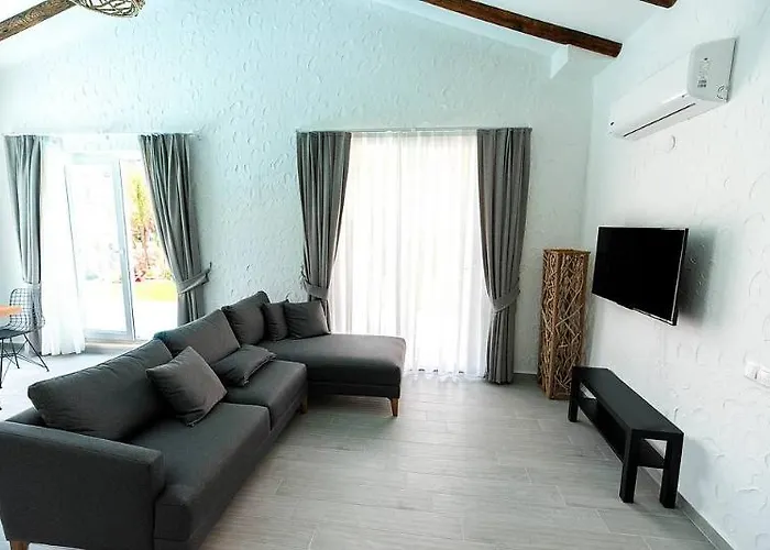 Z Exclusive And Hotel 3*