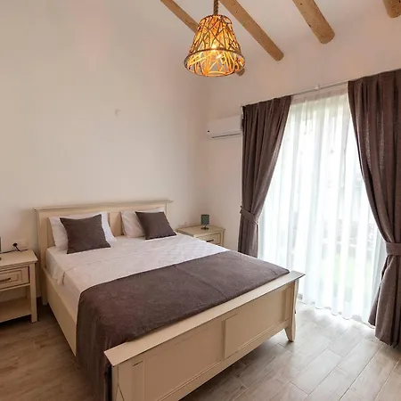 Hotel Z Exclusive Hotel&villas 2*