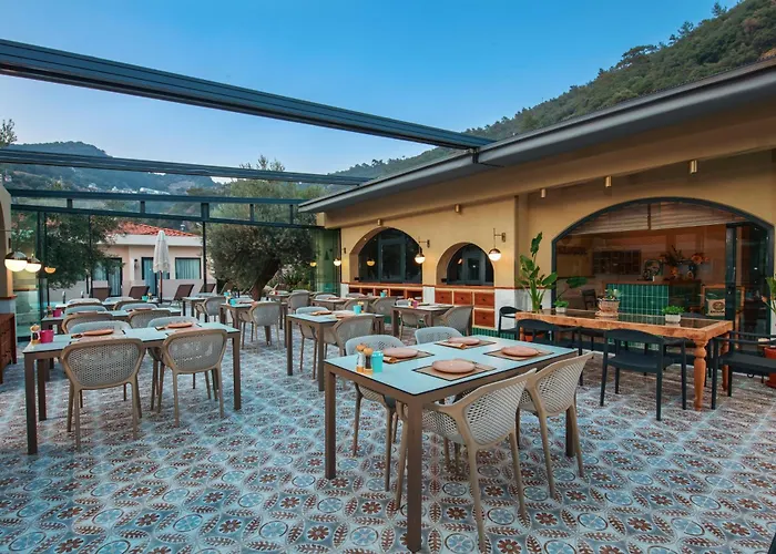 Z Exclusive And Hotell Öludeniz