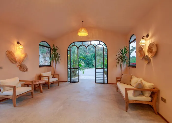 Z Exclusive And Hotell 3*