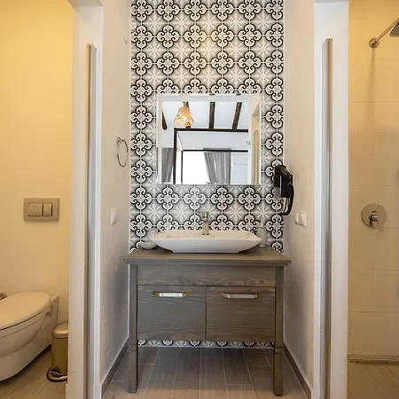 Z Exclusive And 酒店 3*