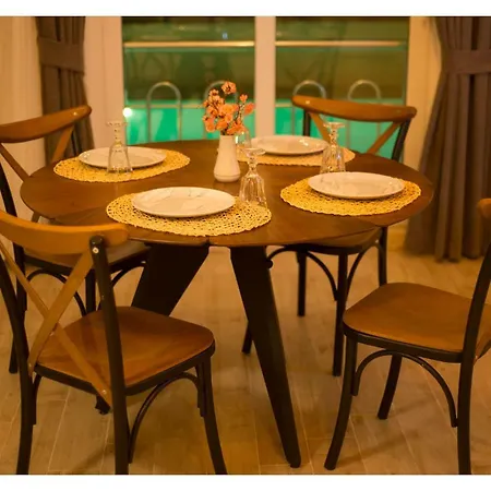 Z Exclusive And 3* 厄吕代尼兹